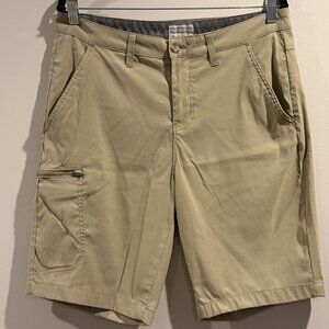 Weatherproof Vintage Performance Lightweight Activewear Golf Shorts Tan W34